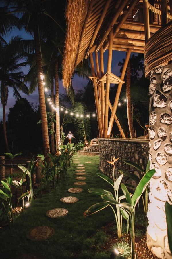 La Royale Romantic Bamboo Villas Klungkung Экстерьер фото